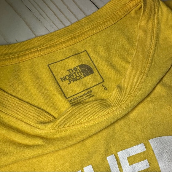 ⚫️ The North Face Yellow Short Sleeve Tee - Picture 4 of 5